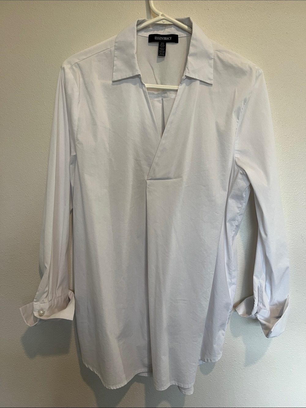 Ellen Tracy White Pleated Front V-Neck Popover Blouse Tunic Sz M